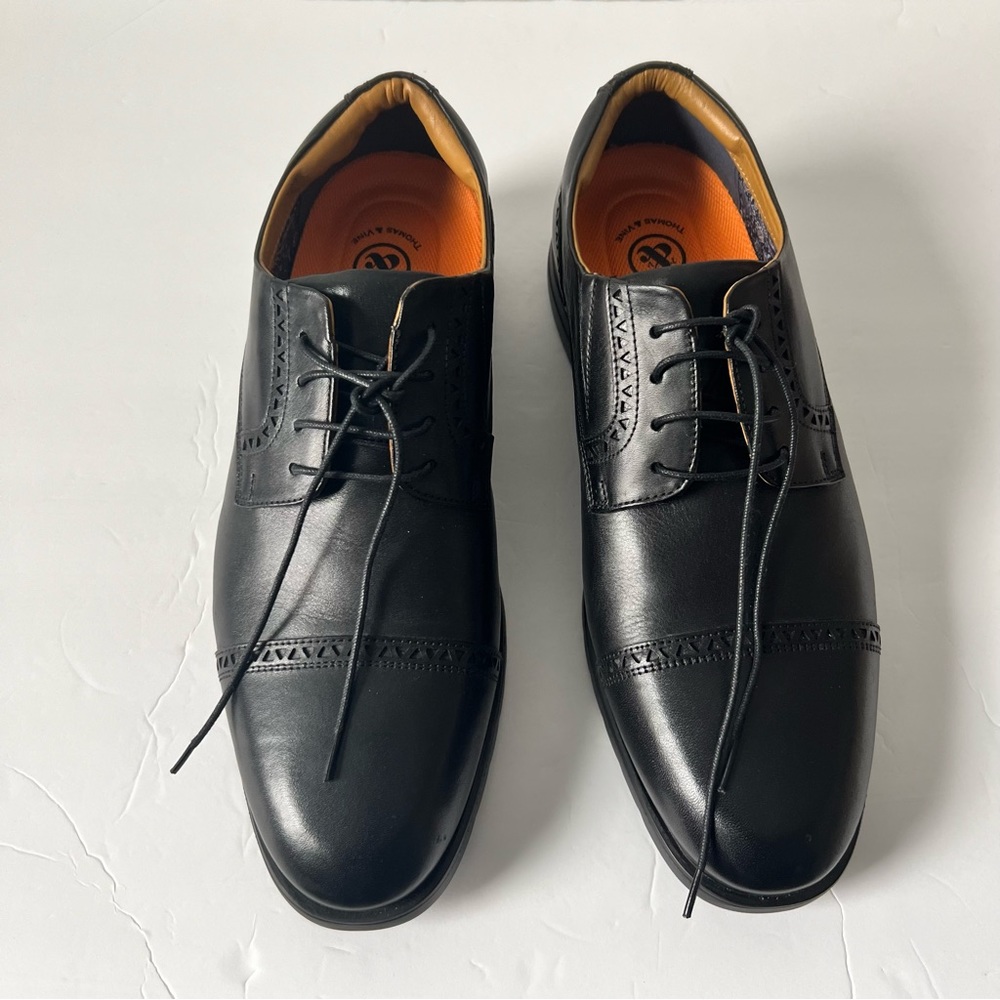NWNT Thomas & Vine men’s Wide Width Kendrick Cap Toe Dress shoe, 13 W, BlacK